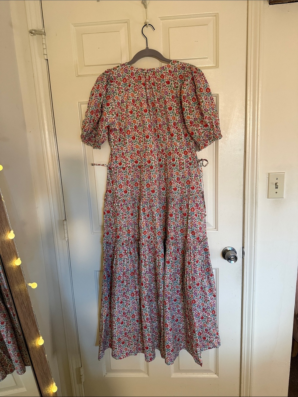 Love The Label Sasha Short-Sleeve V-Neck Tiered Midi Dress - Picture 10 of 12